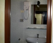Bagno in camera - Hotel Touring - Messina