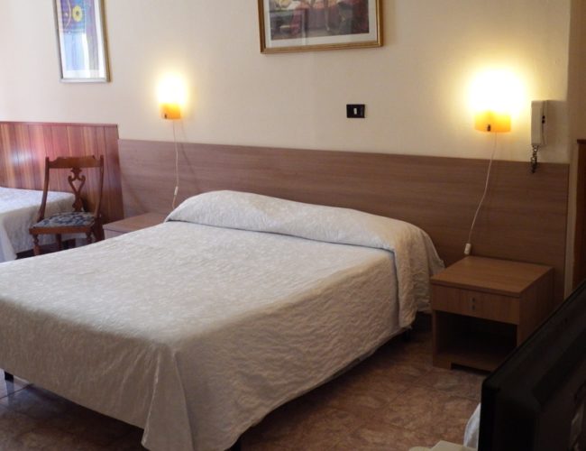 camera hotel touring messina