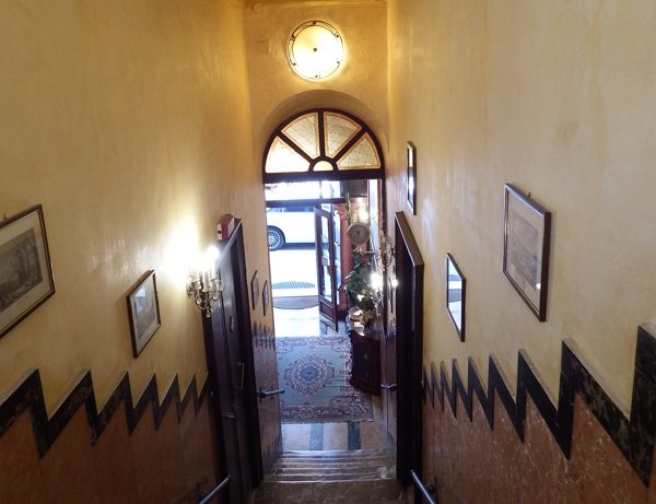 interni hotel touring messina